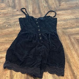 XS, black romper